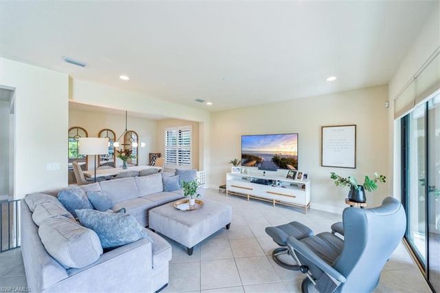 11546 Meadowrun CIR, Fort Myers, FL 33913