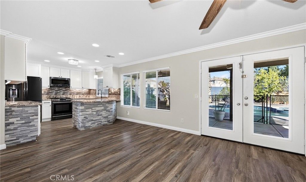 Image 10 of property listing at 520 Cedar View Drive, Beaumont, CA 92223