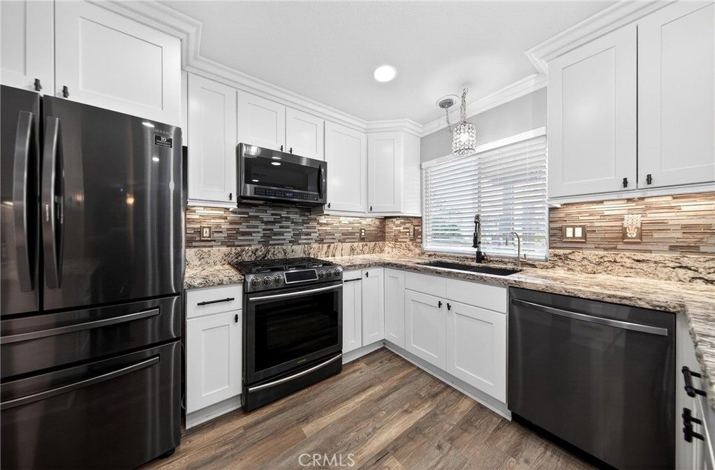 Image 11 of property listing at 520 Cedar View Drive, Beaumont, CA 92223