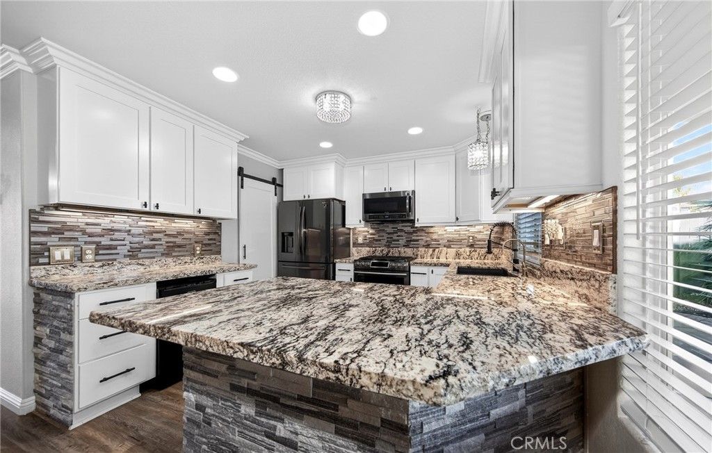 Image 13 of property listing at 520 Cedar View Drive, Beaumont, CA 92223