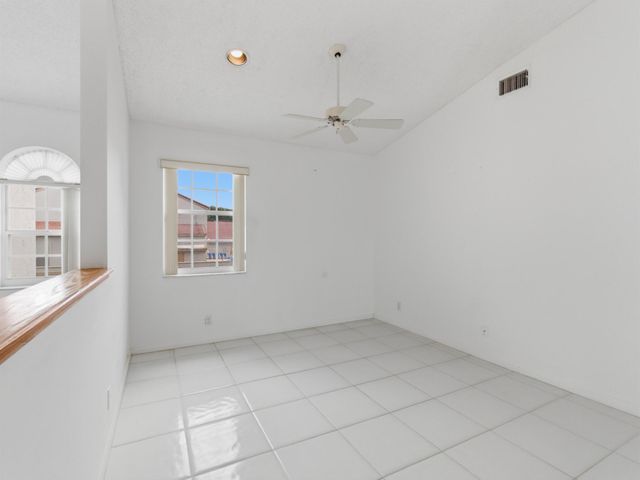 14383 Via Royale 3, Delray Beach, FL 33446