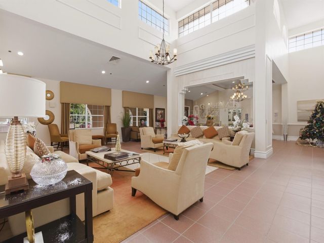 14383 Via Royale 3, Delray Beach, FL 33446