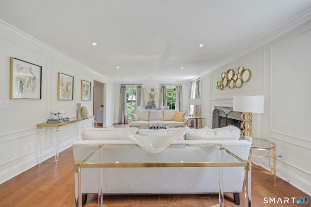 164 Stanwich Road, Greenwich, CT 06830