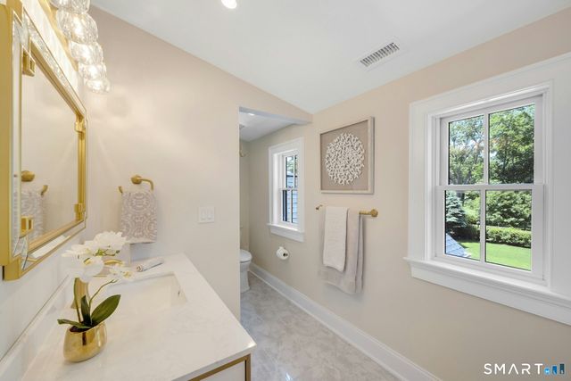 164 Stanwich Road, Greenwich, CT 06830