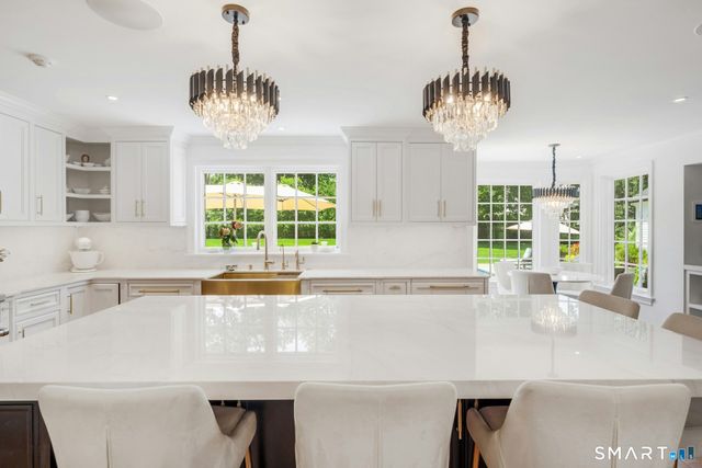 164 Stanwich Road, Greenwich, CT 06830