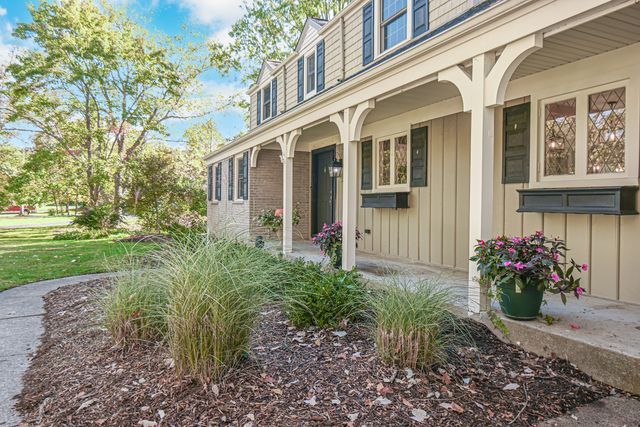 106 Cornwall Drive, Crete, IL 60417