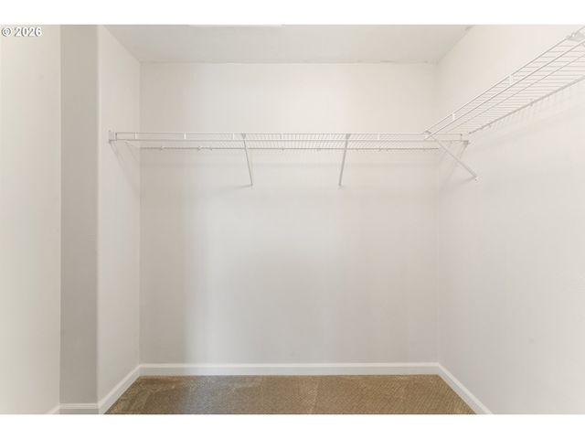 10731 Sw CANTERBURY Ln 103, Portland, OR 97224