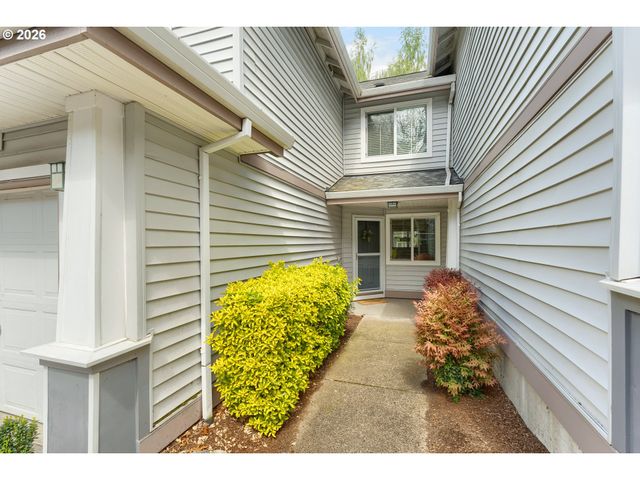 10731 Sw CANTERBURY Ln 103, Portland, OR 97224