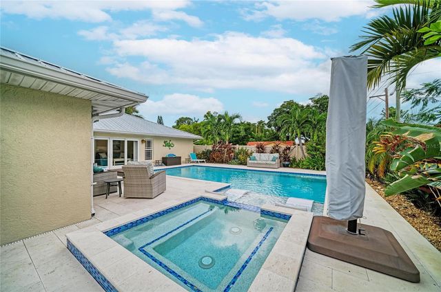 7620 2ND AVENUE W, Bradenton, FL 34209