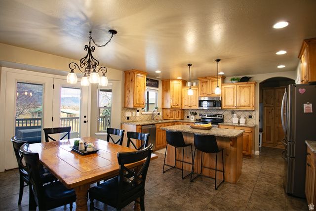 1862 N 3900 W, Plain City, UT 84404