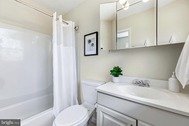 941 HOMBERG AVE, Baltimore, MD 21221