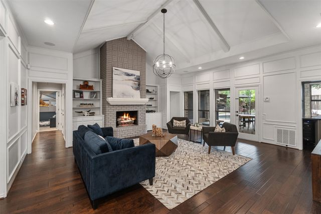 7107 Nicki Court, Dallas, TX 75252