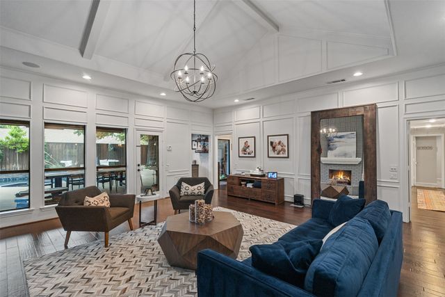 7107 Nicki Court, Dallas, TX 75252