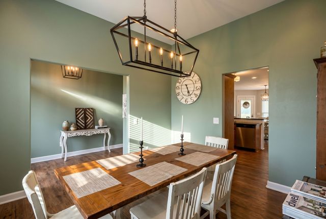 1900 Rocky Valley Rd, Lebanon, TN 37090