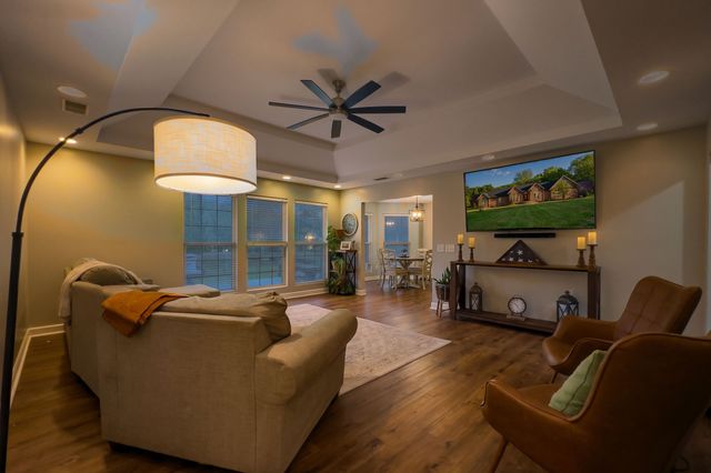 1900 Rocky Valley Rd, Lebanon, TN 37090