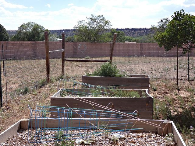 47A Camino Montoya, Santa Fe, NM 87507