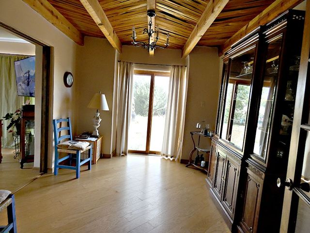 47A Camino Montoya, Santa Fe, NM 87507
