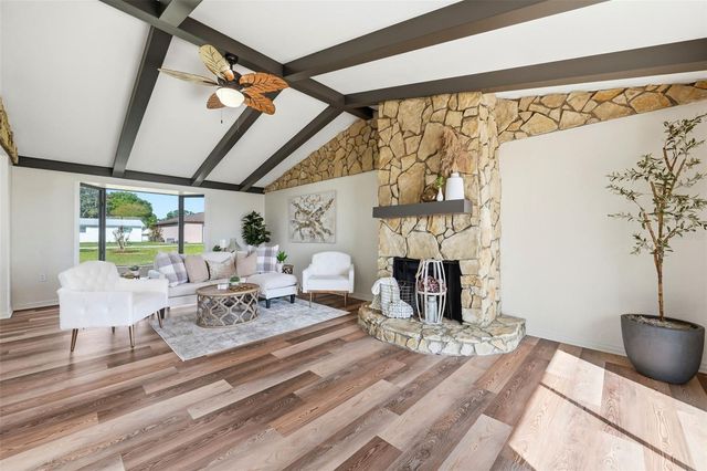 33942 LINDA LANE, Leesburg, FL 34788