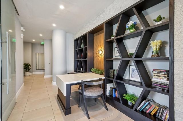 3401 BAYSHORE BOULEVARD 1704, Tampa, FL 33629