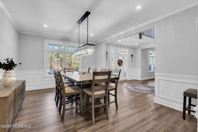 817 Naryshkin Way, Toms River, NJ 08753