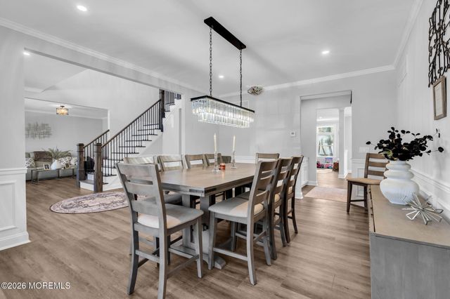 817 Naryshkin Way, Toms River, NJ 08753