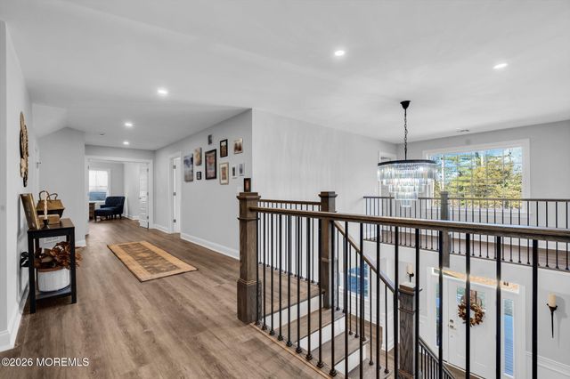 817 Naryshkin Way, Toms River, NJ 08753