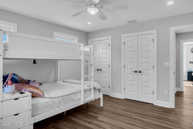 817 Naryshkin Way, Toms River, NJ 08753