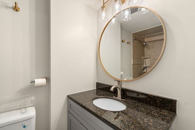 250 Hammond Pond Parkway 609N, Newton, MA 02467