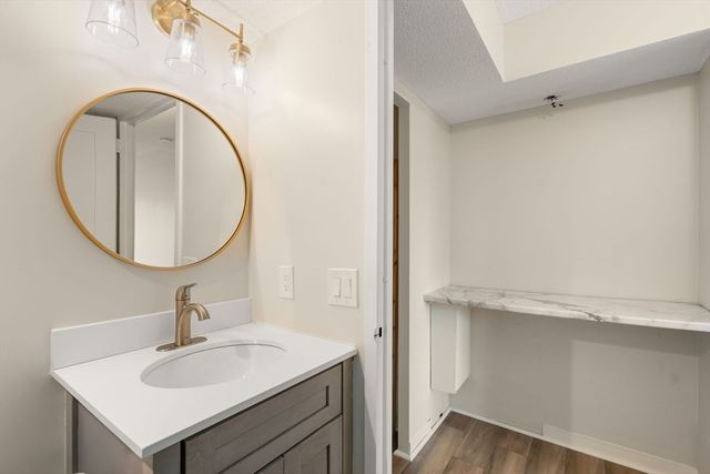 250 Hammond Pond Parkway 609N, Newton, MA 02467