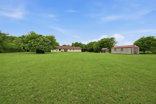 2506 Ford Road, Howe, TX 75459