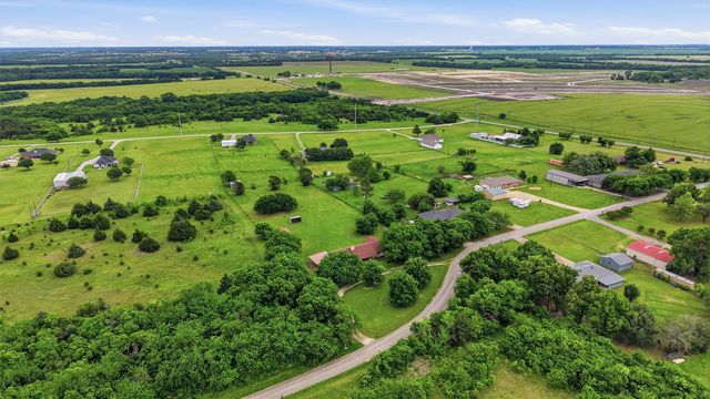 2506 Ford Road, Howe, TX 75459