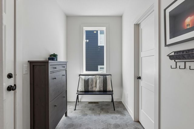 4056 Kokanee Avenue N, Lake Elmo, MN 55042