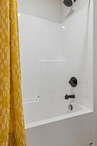 4056 Kokanee Avenue N, Lake Elmo, MN 55042