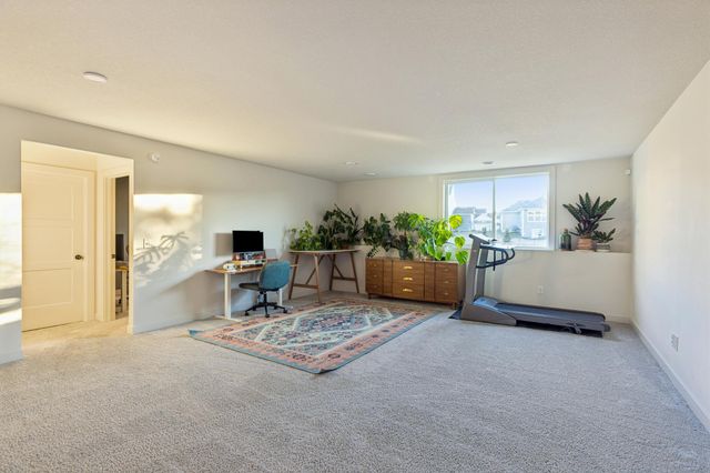 4056 Kokanee Avenue N, Lake Elmo, MN 55042