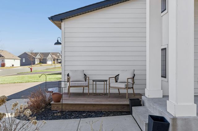 4056 Kokanee Avenue N, Lake Elmo, MN 55042