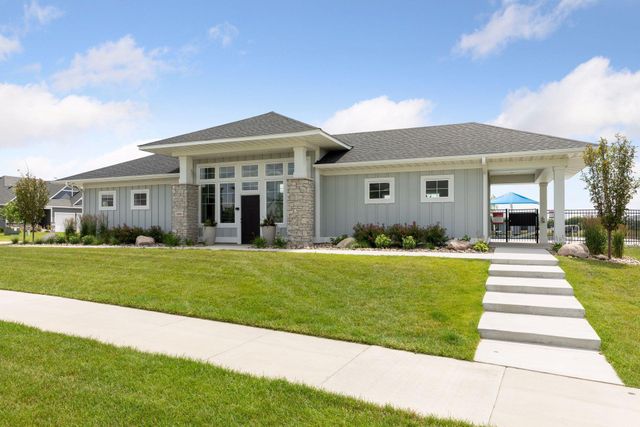 4056 Kokanee Avenue N, Lake Elmo, MN 55042