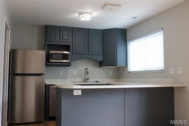 1761 Florine Boulevard A, St Charles, MO 63303