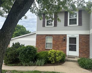 1761 Florine Boulevard A, St Charles, MO 63303