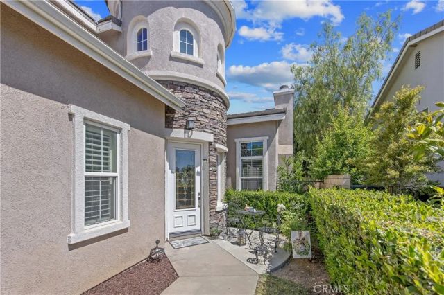 21809 Taylor Ct., Saugus, CA 91390