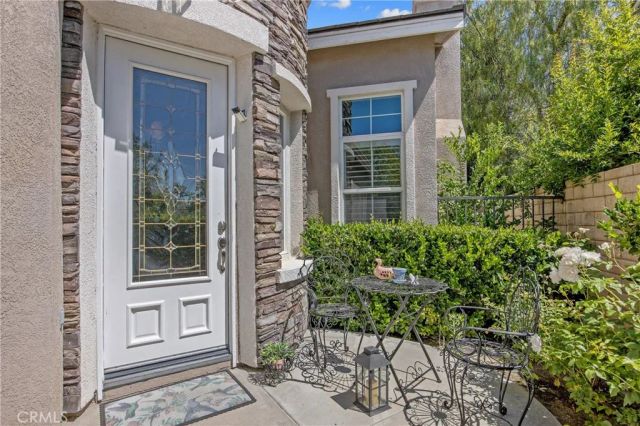 21809 Taylor Ct., Saugus, CA 91390