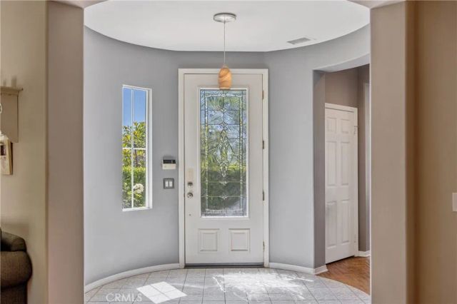 21809 Taylor Ct., Saugus, CA 91390