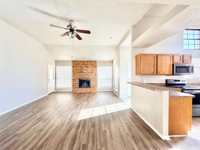 3101 Hillcrest Drive, Rowlett, TX 75088