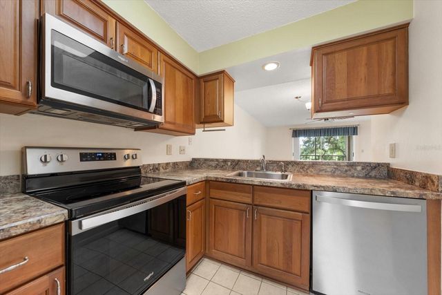 2128 GULF VIEW BOULEVARD 2128, Dunedin, FL 34698