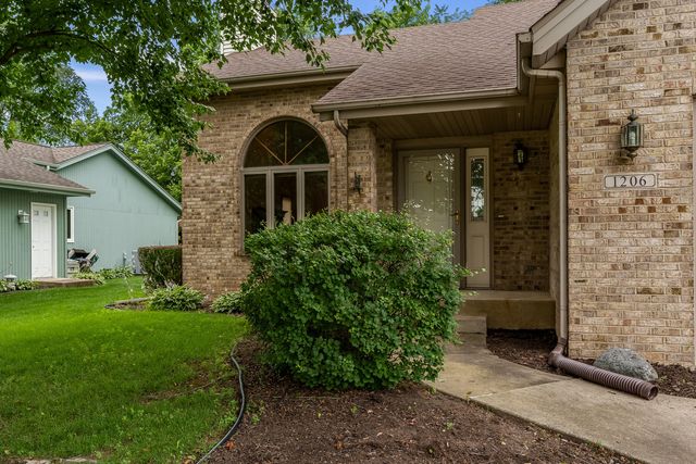 1206 ANEE Drive, Rockford, IL 61108
