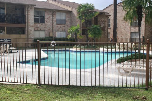 16303 Lyons School Rd 710, Spring, TX 77379