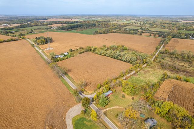 7093 Forest Preserve Road, Rockton, IL 61072