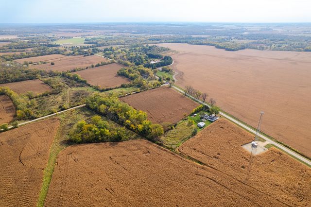 7093 Forest Preserve Road, Rockton, IL 61072