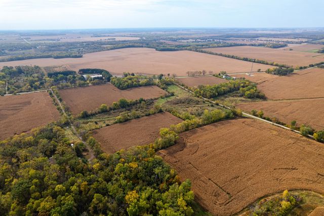 7093 Forest Preserve Road, Rockton, IL 61072