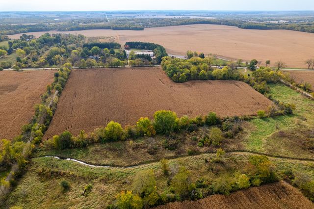 7093 Forest Preserve Road, Rockton, IL 61072