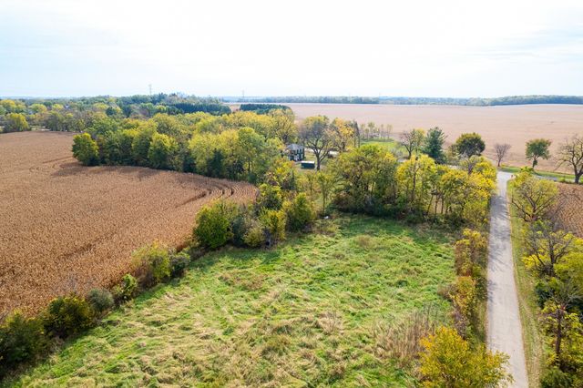 7093 Forest Preserve Road, Rockton, IL 61072